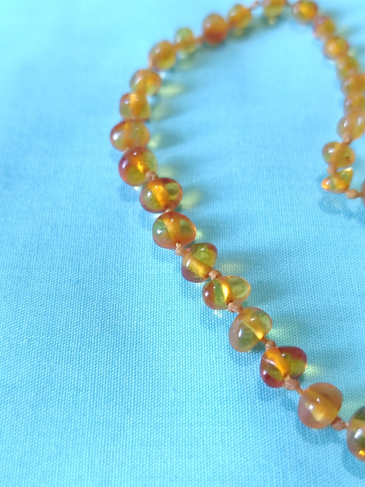 Vintage Natural Honey Amber Childs Kids Necklace 14in Choker