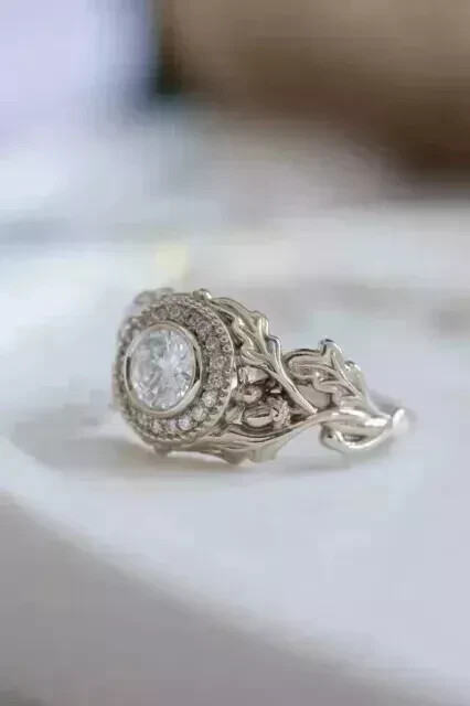 Art Deco Round Cut lab Created Diamond Halo 925 Silver Wedding Engagement Ring