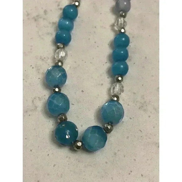 Vintage Necklace Iridescent Blue Beads Silver Tone Strand NY New York See Pics