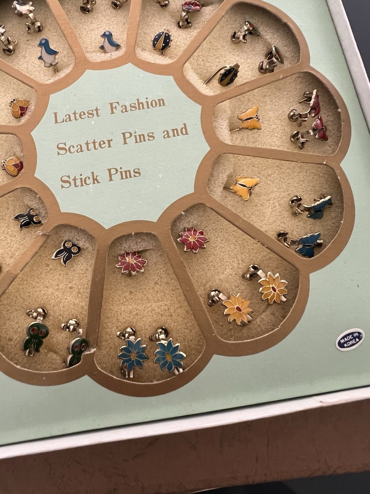 Lot Of Deco Retro & Vintage Small Scatter & Stick Pins Various Designs & Animals