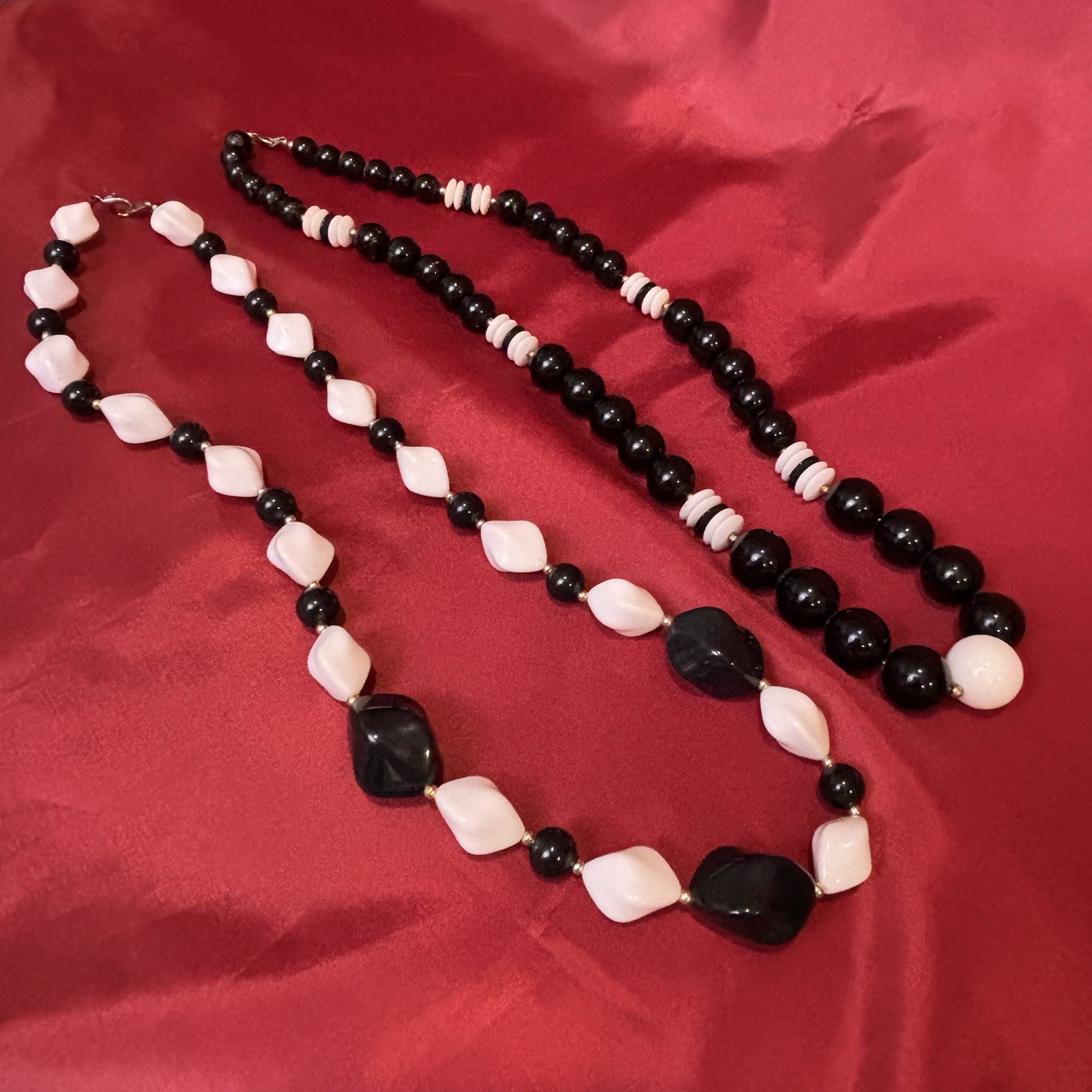 Vintage Black And White Acrylic Resin Bead Necklace Lot Of Two