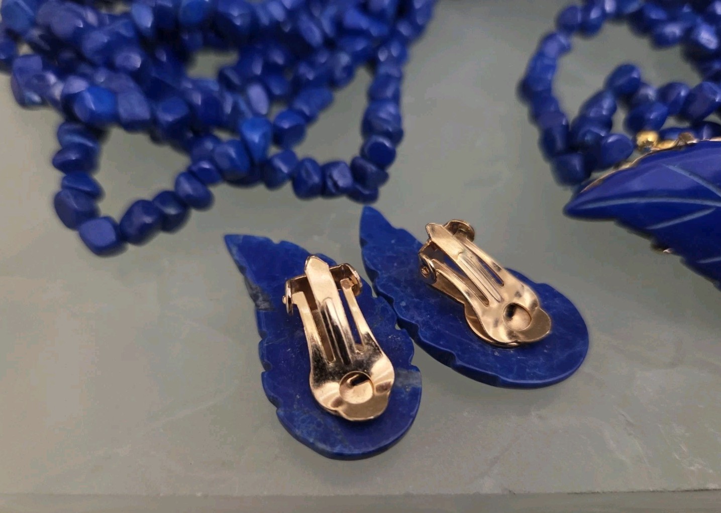 Vintage Multi Strand Necklace & Earrings Blue Lapis Lazuli Stone Carved Leaf