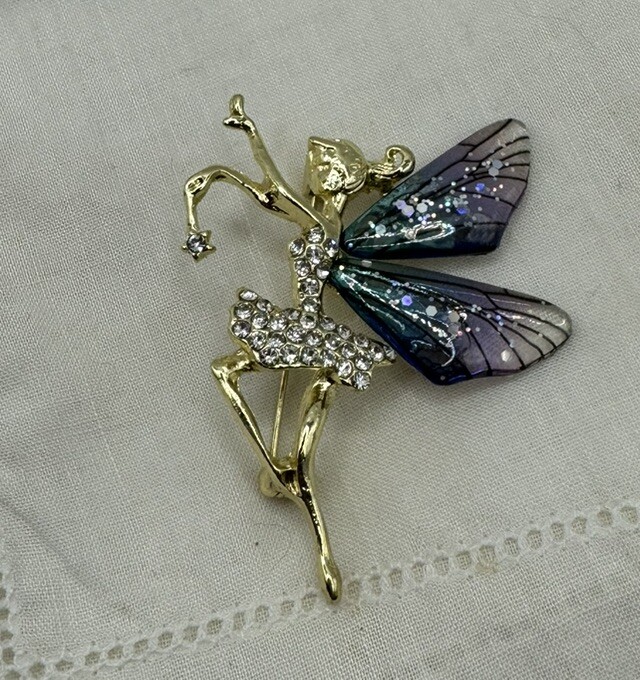Ballerina W Purple Wings Clear Rhinestone Dress Gold Tone Body Magic Wand Brooch