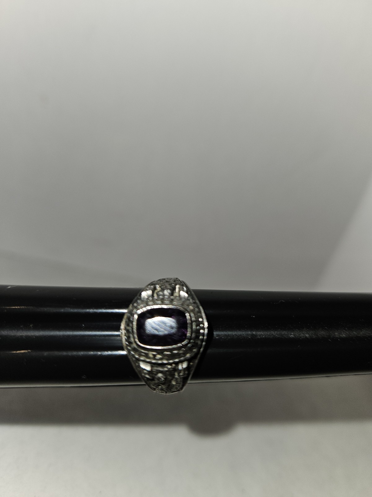 VINTAGE LADIES CLASS RING, SZ. 6.25, JOSTENS LTM, SILVERTONE, PURPLE STONE, 1984