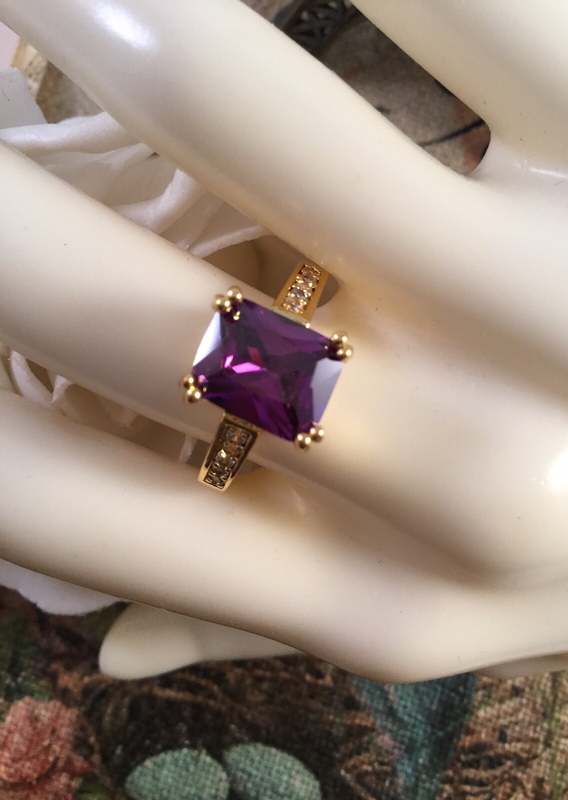 Vintage Jewellery Gold Ring Amethyst White Sapphires Antique Deco Jewelry size 8