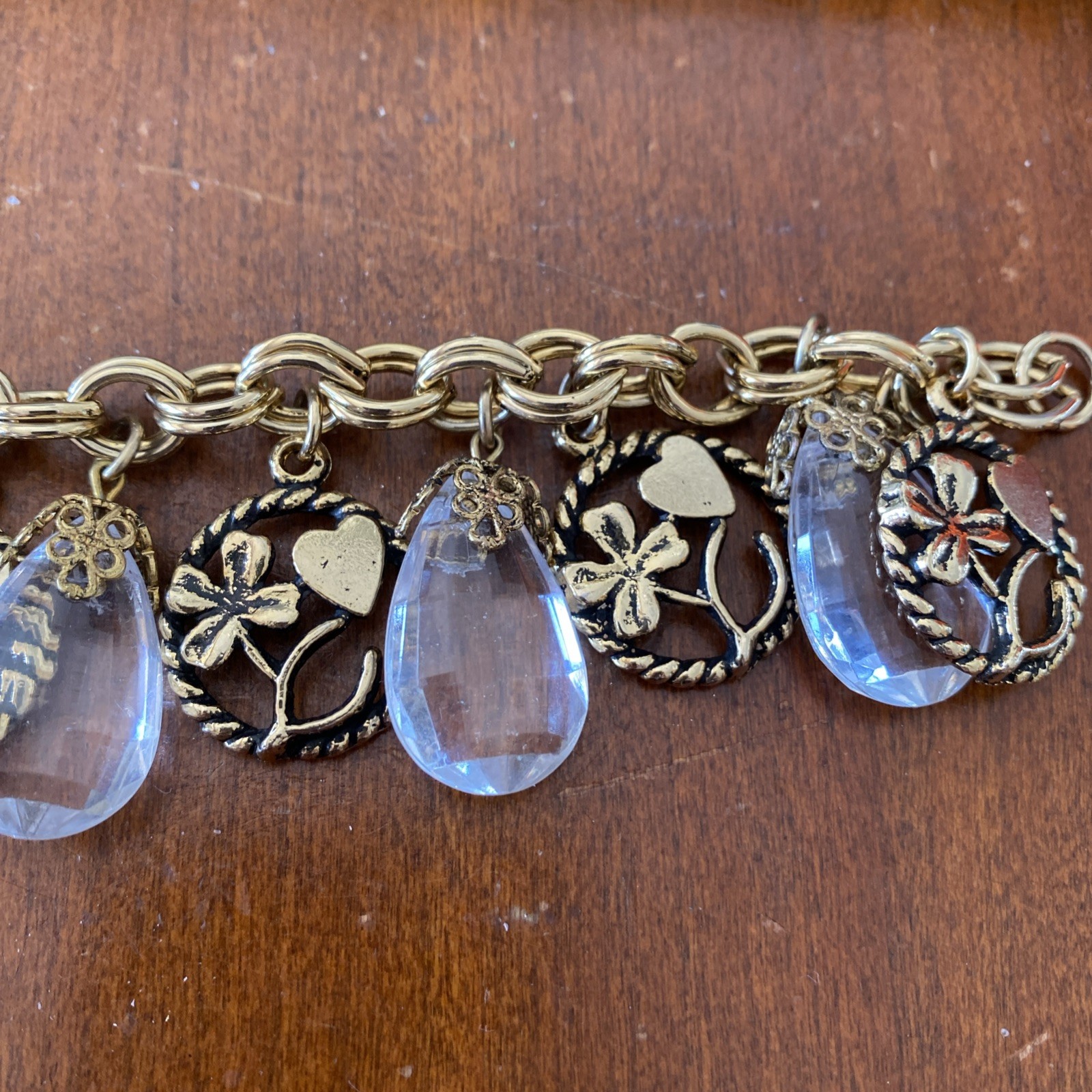 Vintage Gold Tone Good Luck Charm Bracelet Heart Four Leaf Clover Wishbone