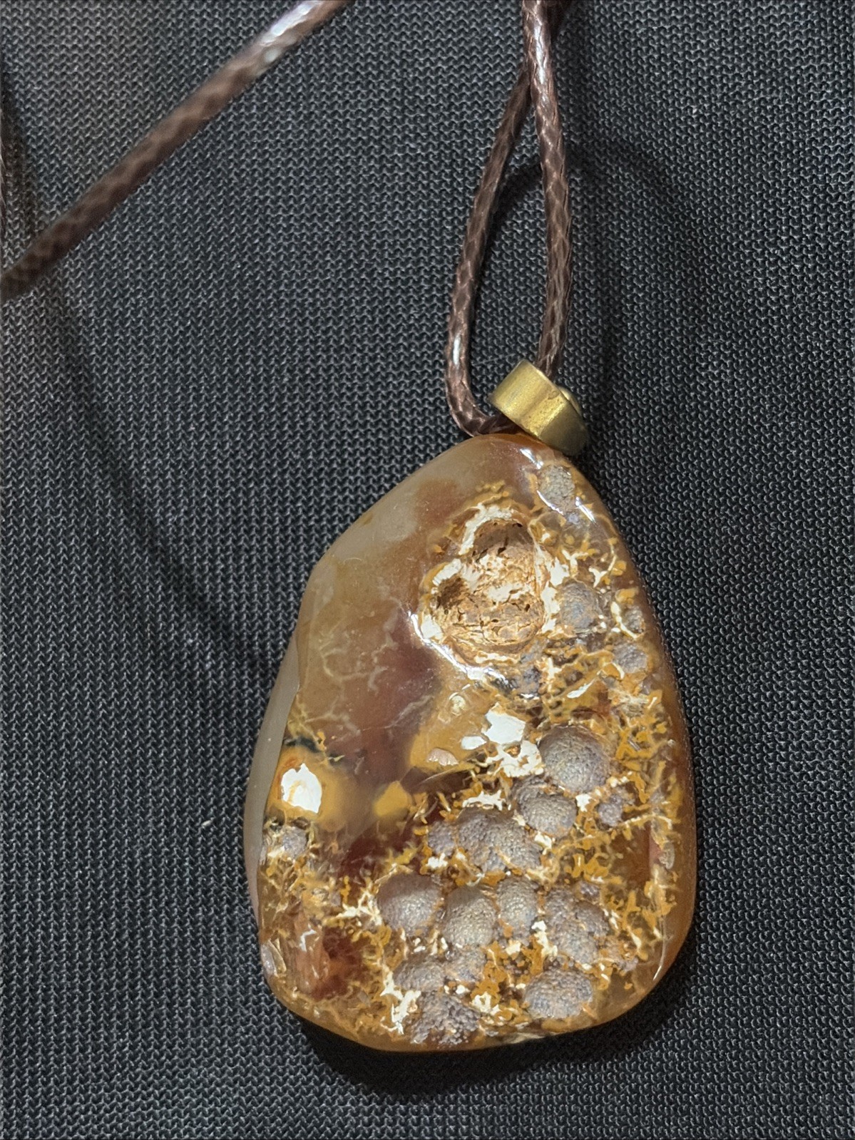 Agate Necklace Vintage Gold Tone with 18 Leather Cord