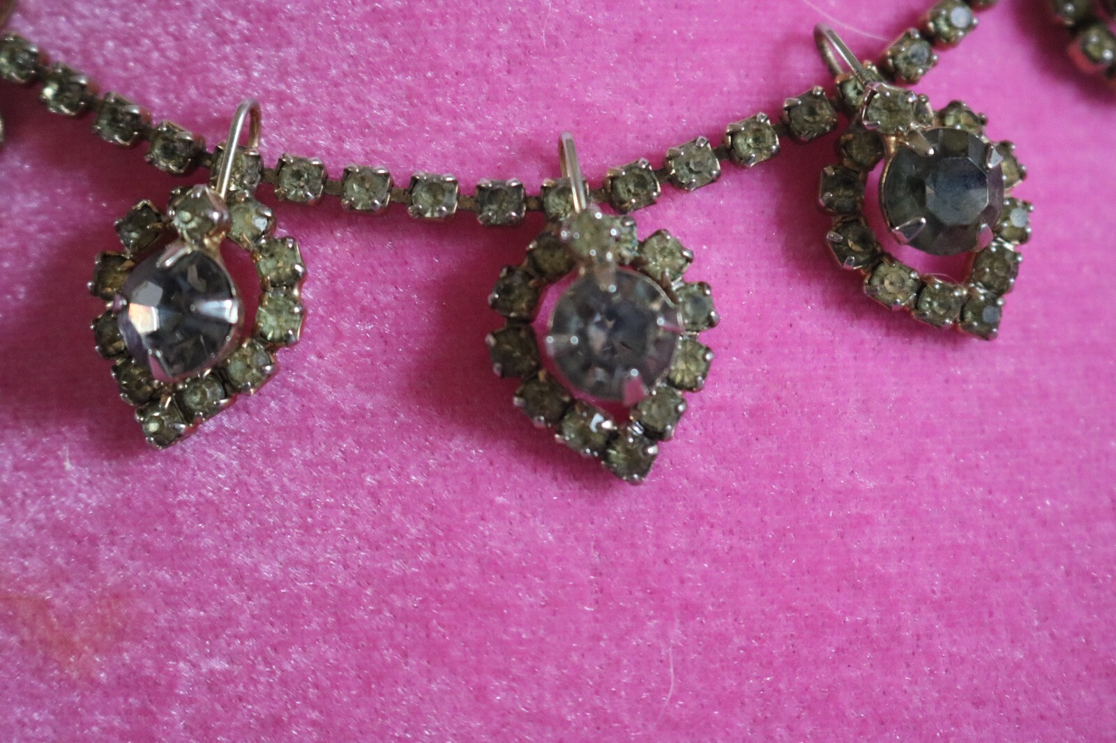 Vintage Rhinestone Necklace Light Citrine Smoky Gray 3-D Effect Prong Set Choker