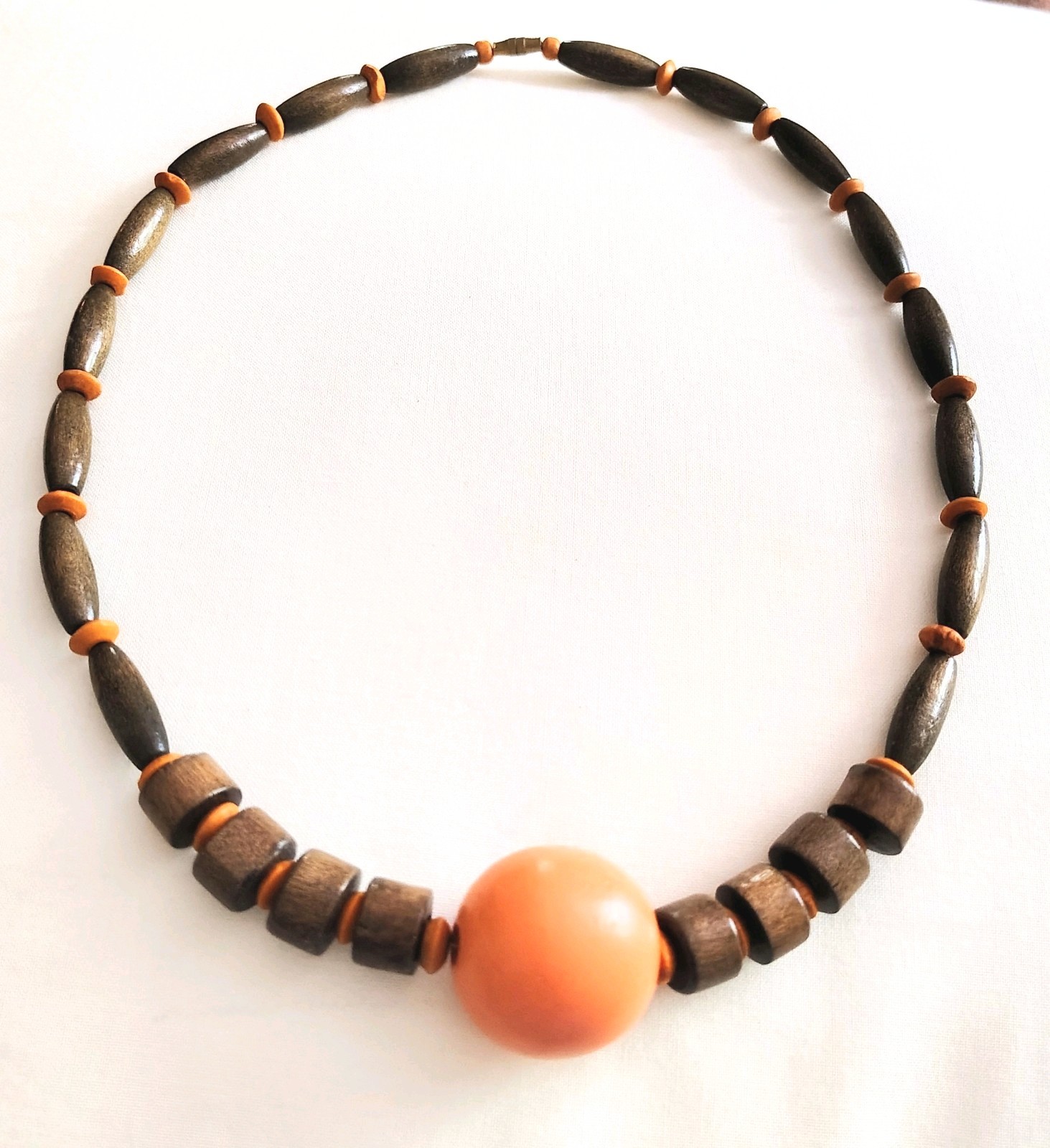 Vintage 20″ Lightweight Wood Necklace W/Orange Pendant 1970s Retro Nylon Strung