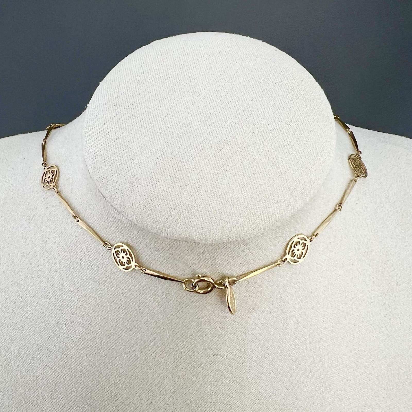 Vintage Avon Necklace Bracelet Set Filigree Flower Lace Bar Link Gold Tone