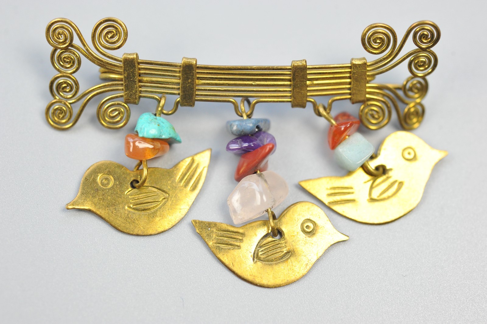 Vintage Brooch studio Bird dangle agate chip boho Birder birds T5