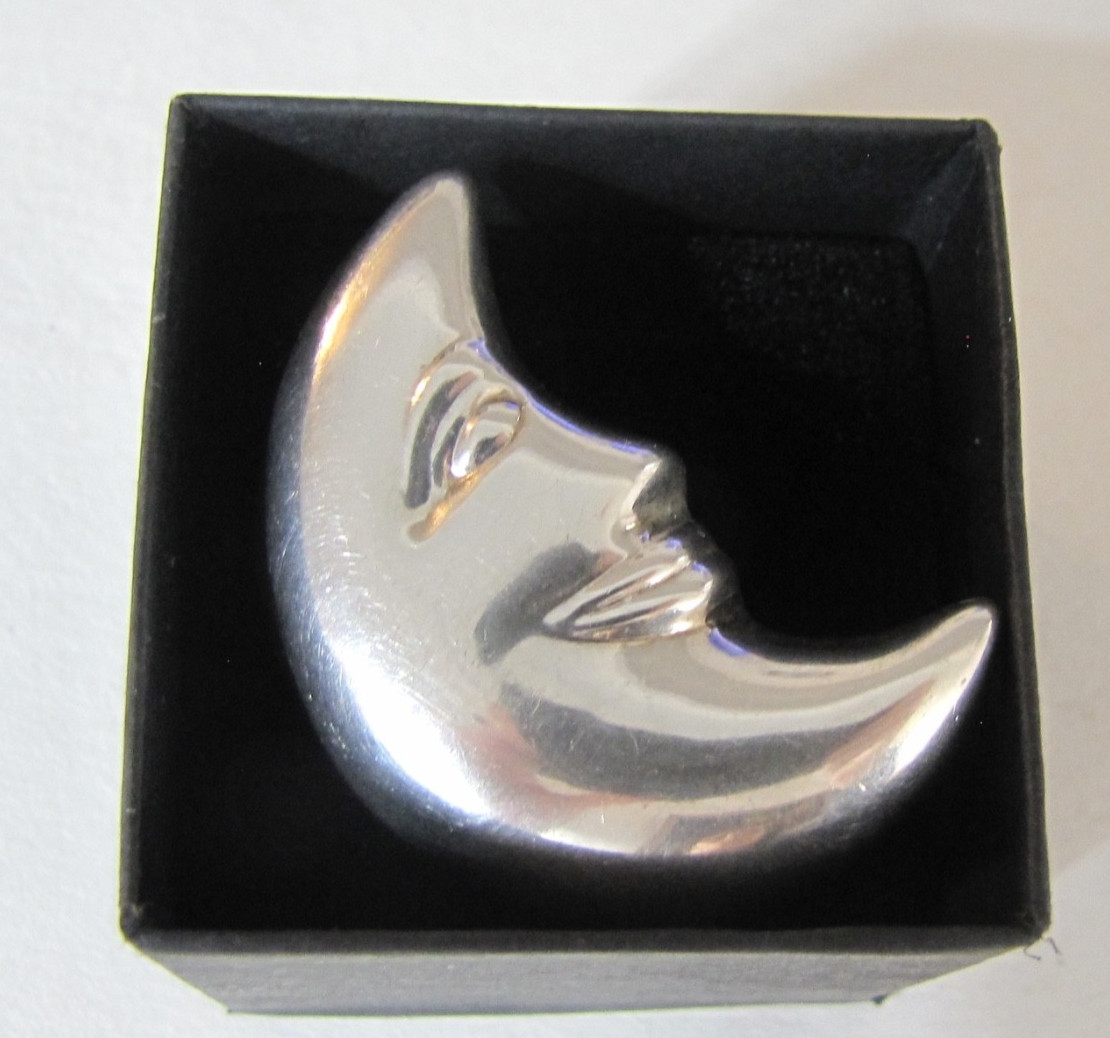Sterling Silver Crescent Moon Pin Brooch Celestial Smiling Face Vintage SU 925