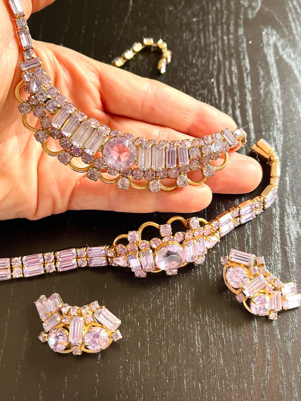 Outstanding Vintage Kramer New York Necklace Bracelet Earrings Lavendar Amethyst