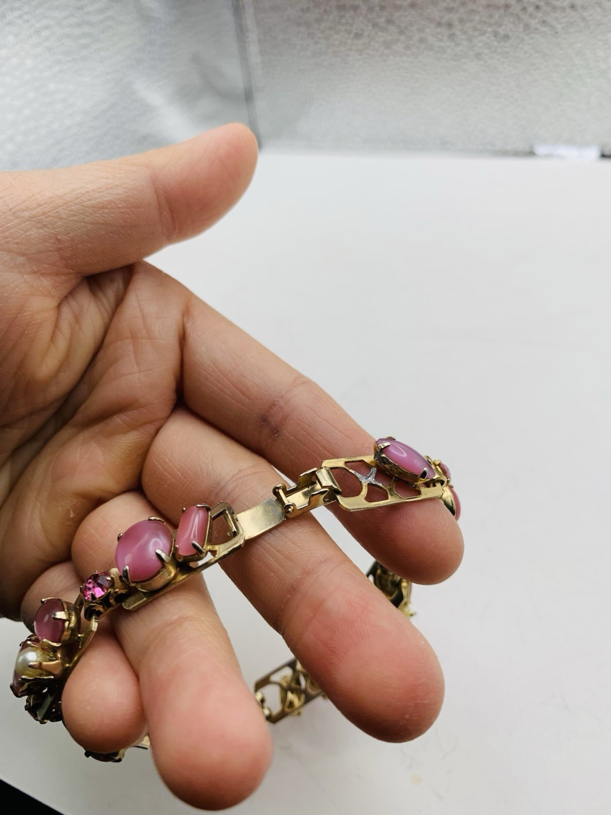 Vintage Pink Feminine Rhinestone Crystal Fancy Faux Pearl Gold Tone 7” Bracelet