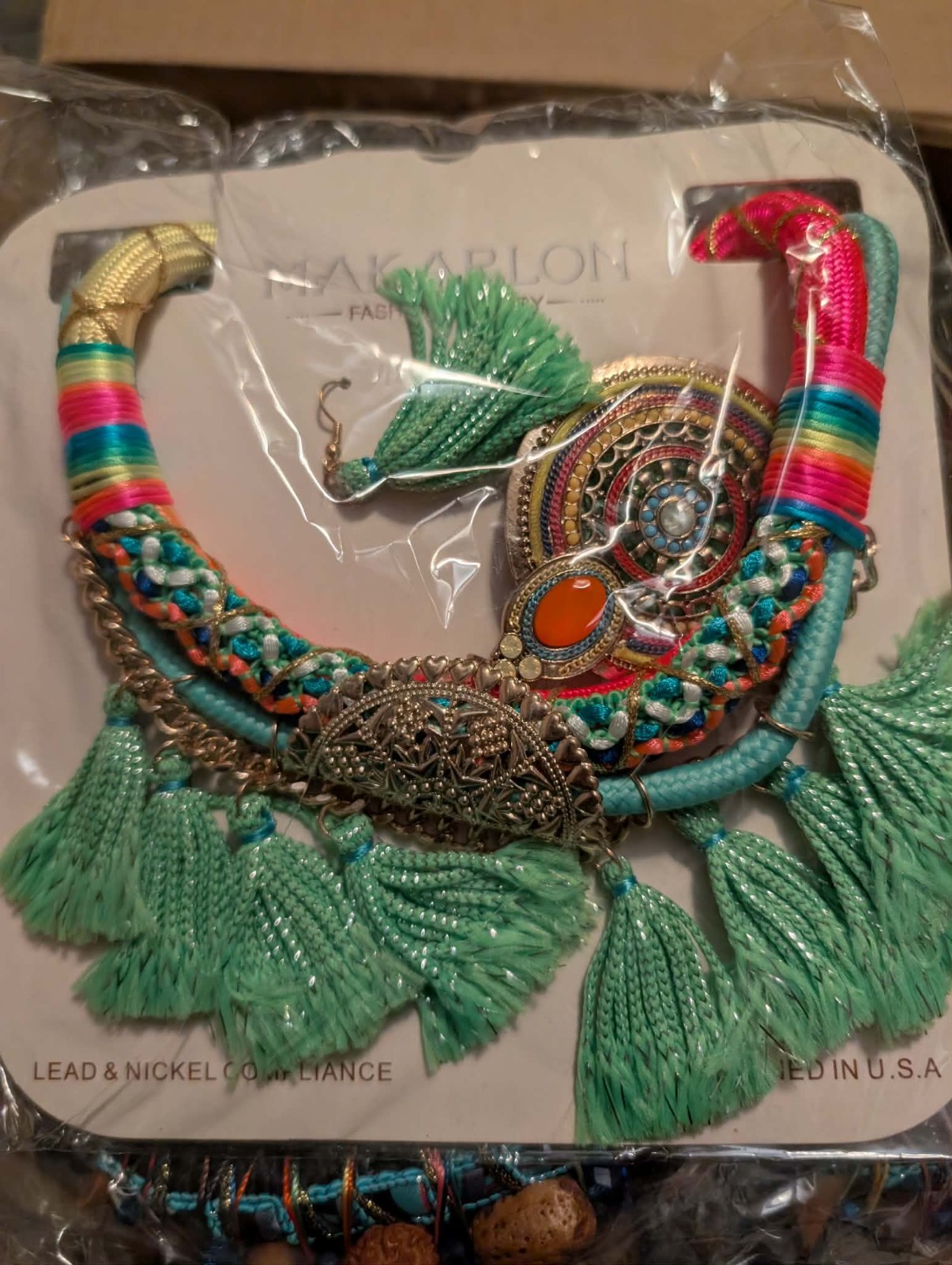 Makarlon vintage jewelry lot new old stock 17 pieces