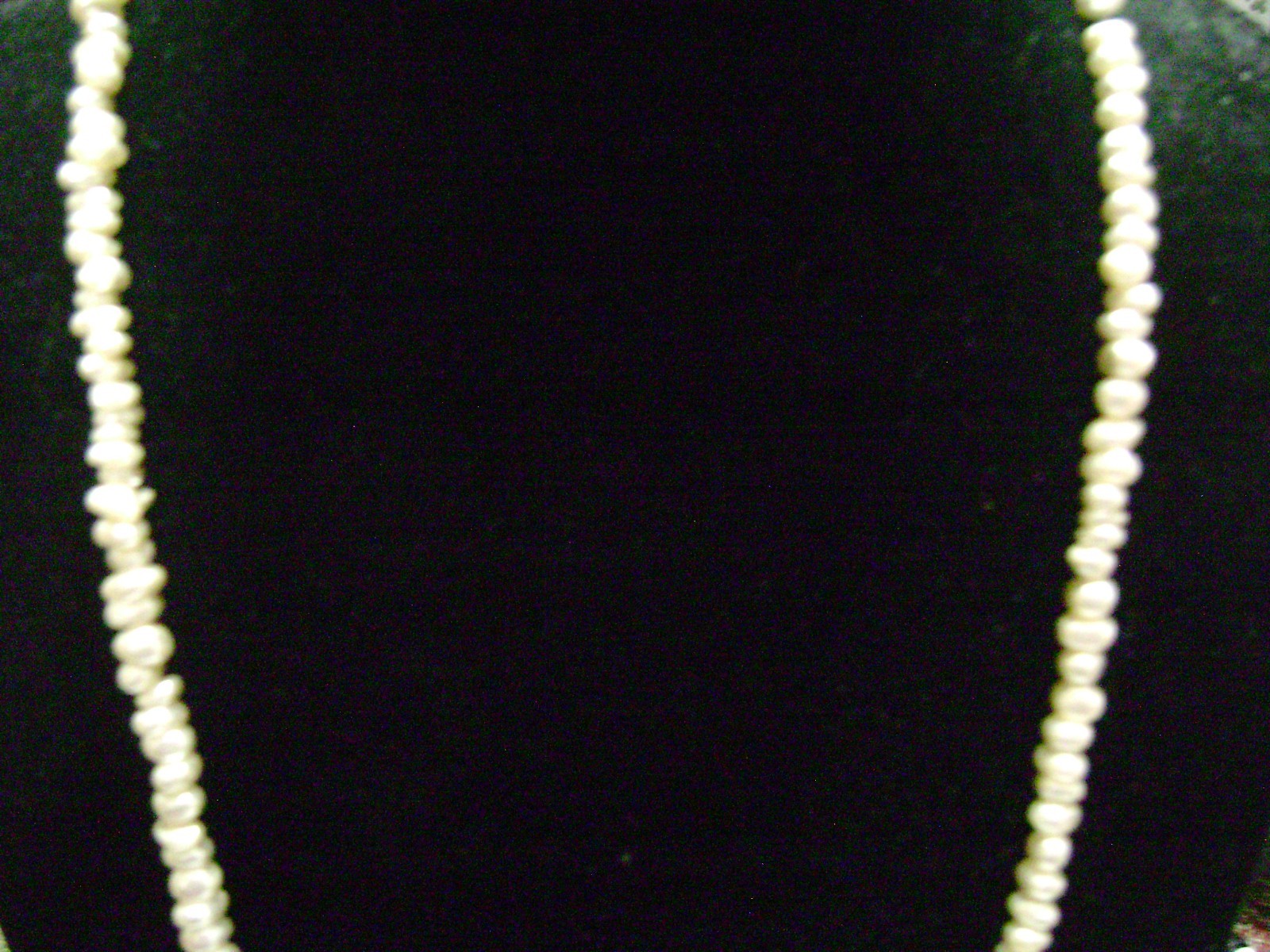 vintage freshwater pearl necklace 28″ end to end