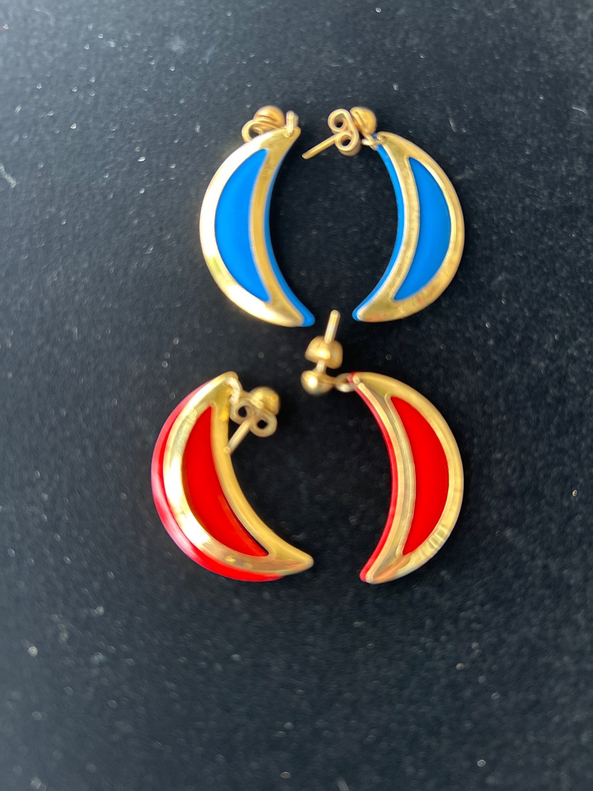 Vintage Earrings Lot 1980s Enamel Metal Plastic Pink Blue Red