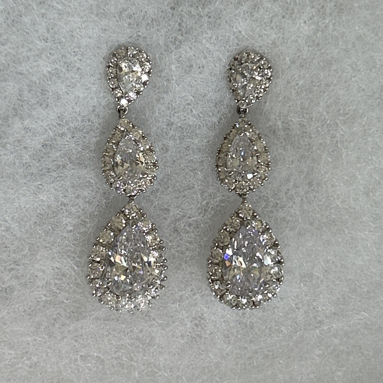 Worn Once Bridal Styles Glam Triple Drop CZ Rhinestone Bridal Earrings