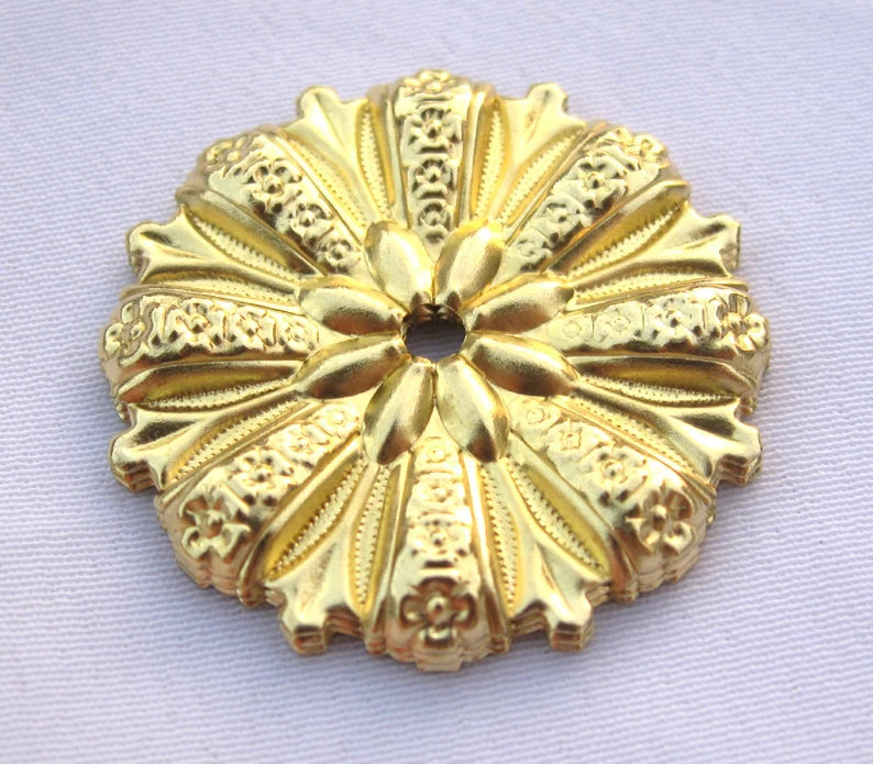 50pcs Round Floral Filigree 28mm Brass Stamping Findings for Jewelry Making