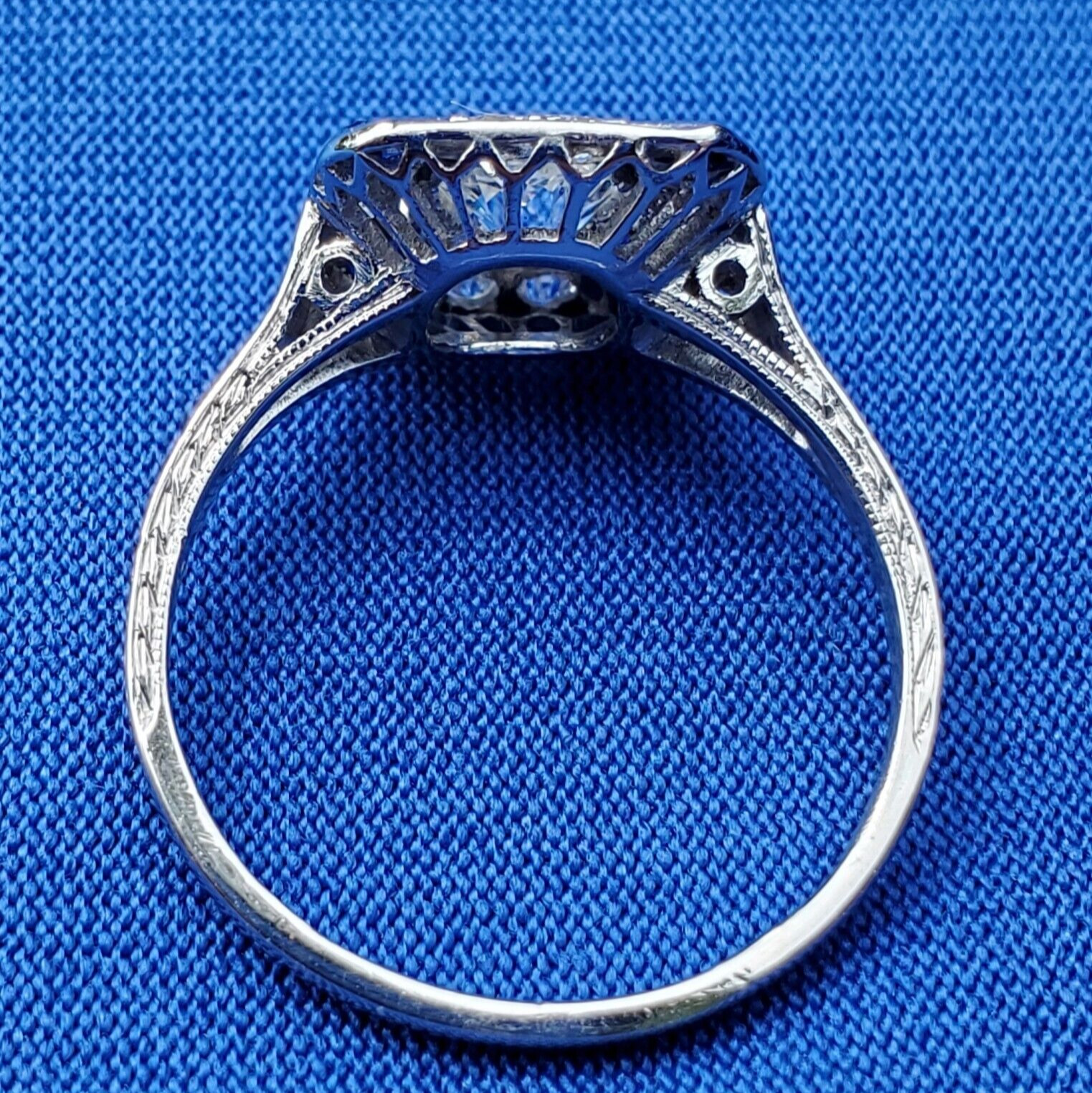 Original EARTH MINED DIAMOND Deco PLATINUM Engagement Ring Vintage Solitaire 5