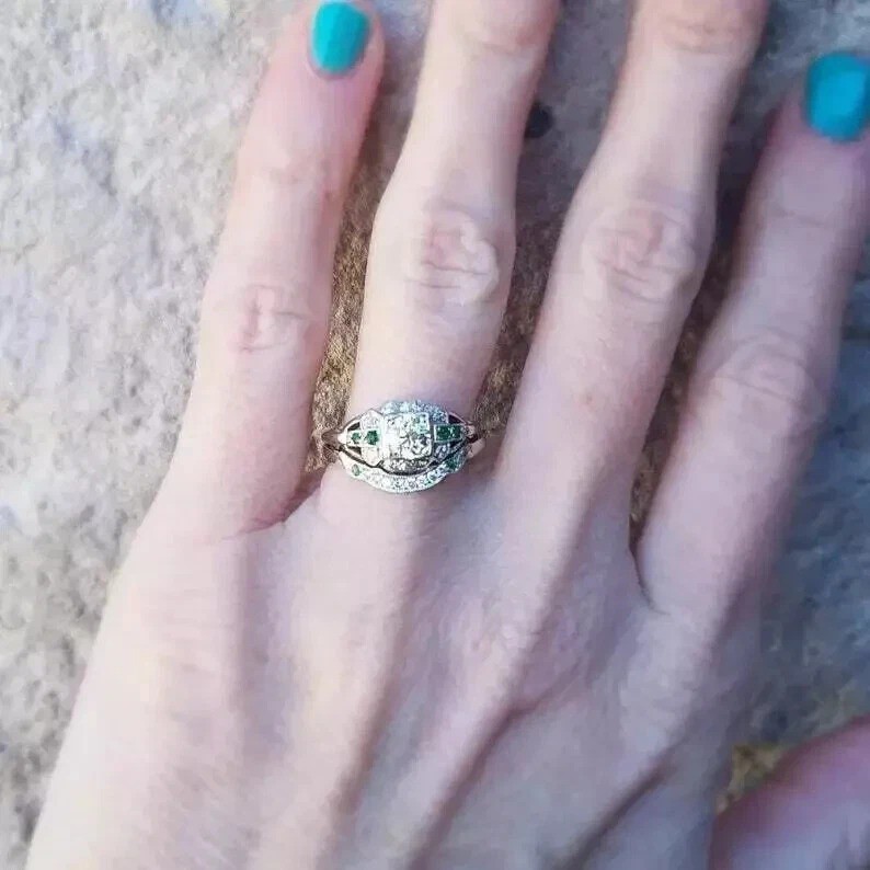 Art Deco Vintage Style Lab Created Diamond Emerald 925 Silver Christmas Ring Set