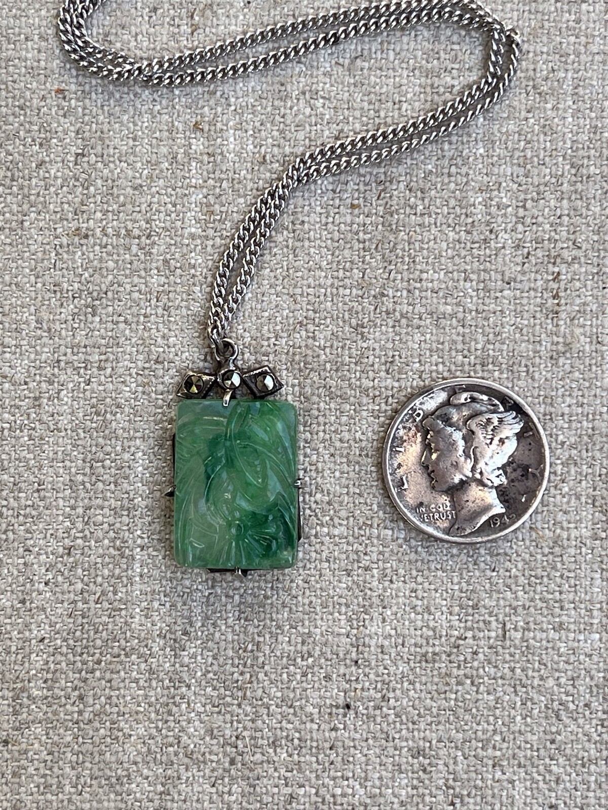 Vintage Sterling Silver 20 In Necklace with Faux Glass Jade Pendant Marked 925