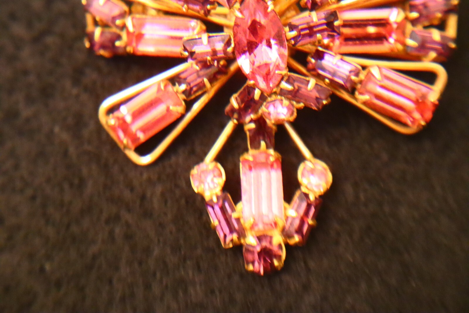 Antoniette Brooch Gold Filled Pulple And Hot Pink Rhineston Ventage Bro