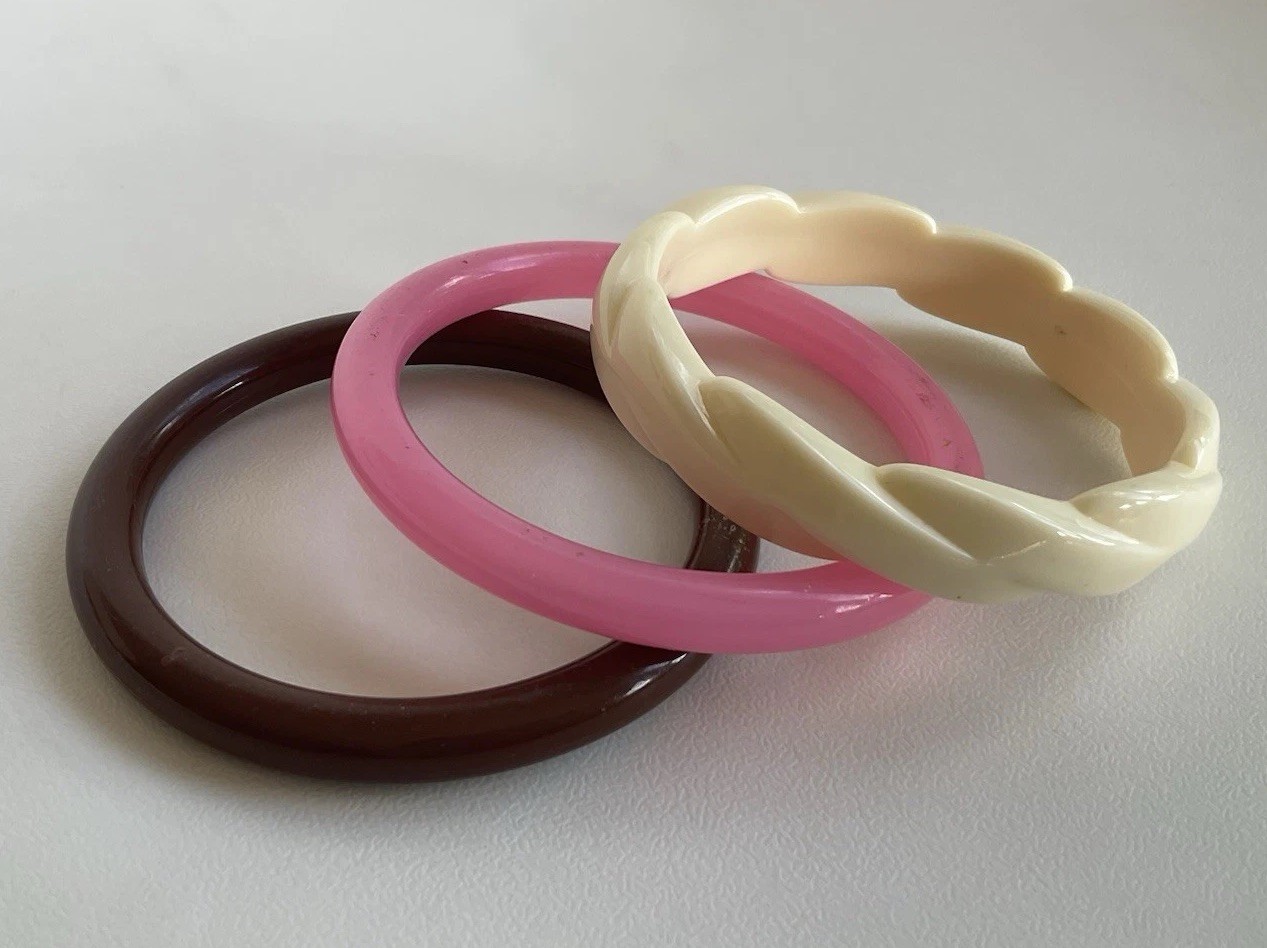 Vintage Bangles LOT 3 bracelet Neapolitan ice cream colors Pink cream chocolate