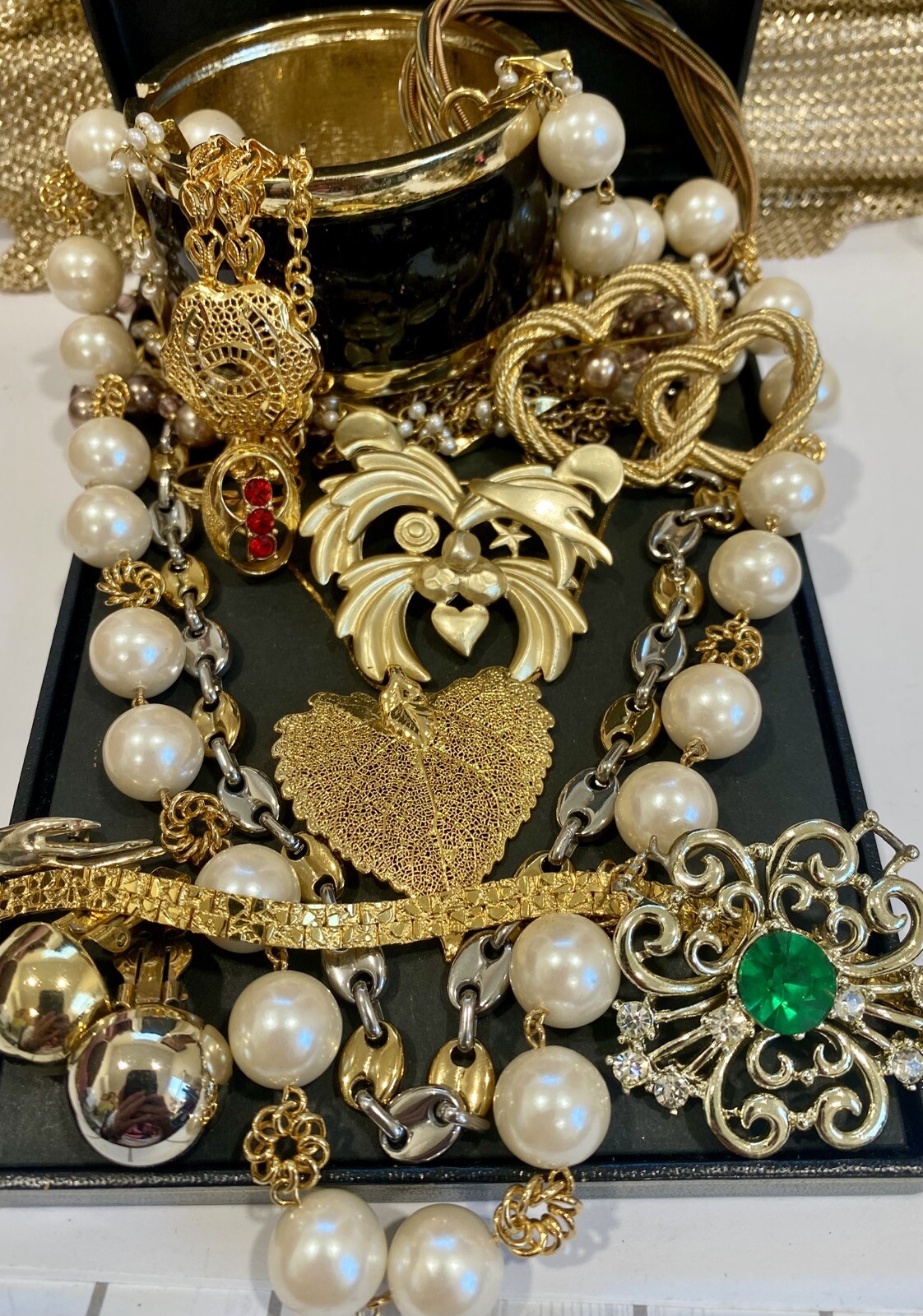 Vintage Estate Costume Jewelry Lot ! TRIFARI , SARAH COV and more!