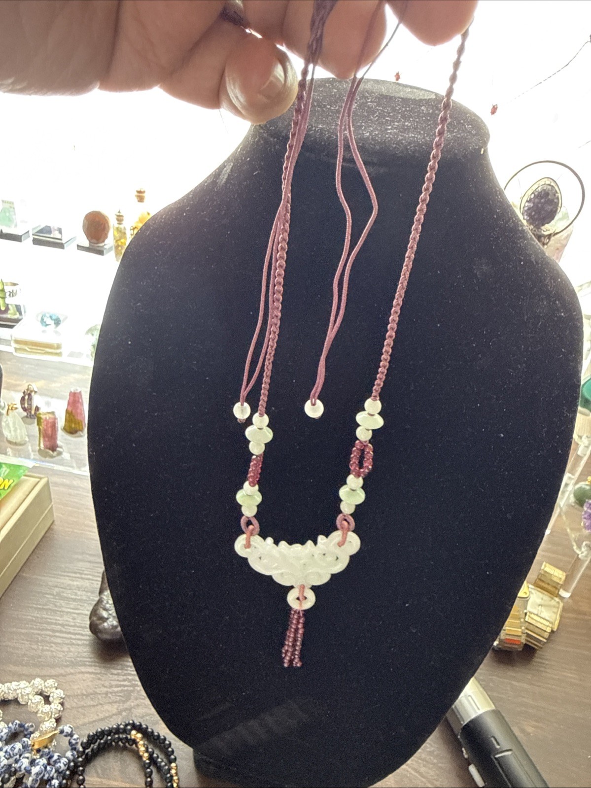 vintage jade pendant necklace