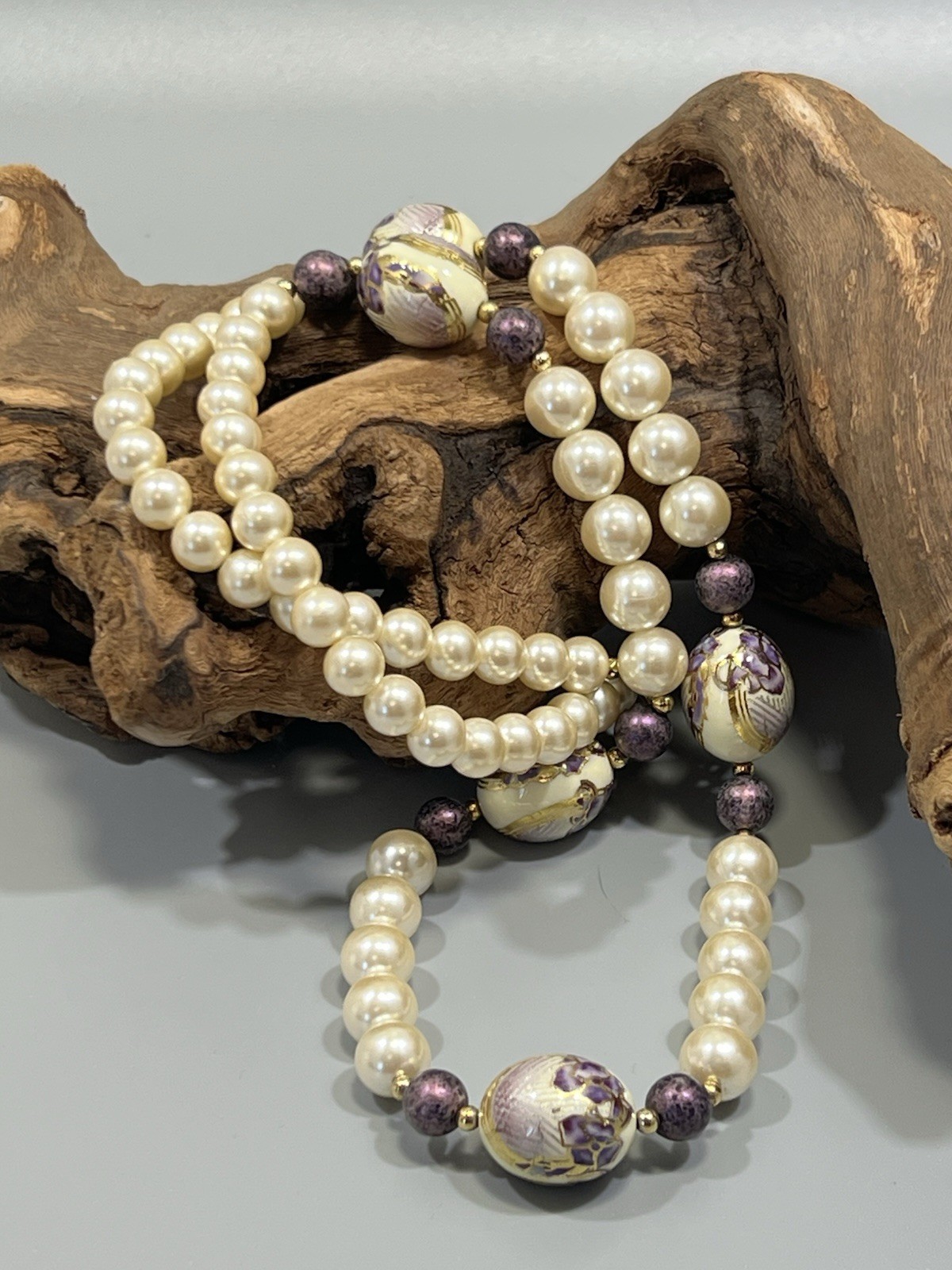 Vintage Japan Faux Pearl Lilac Necklace 28″ Long