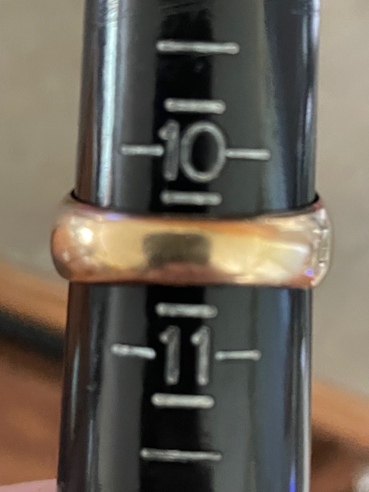 Vintage “at least 9 k” Gold, Monogrammed “K” Signet Ring – 10.5 g – Size 10.5