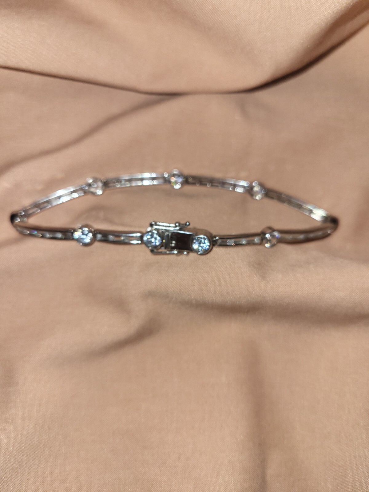 Bracelet 8 1/2 inches, Unisex, 925 Silver, CZ’s, Station Style, Gorgeous
