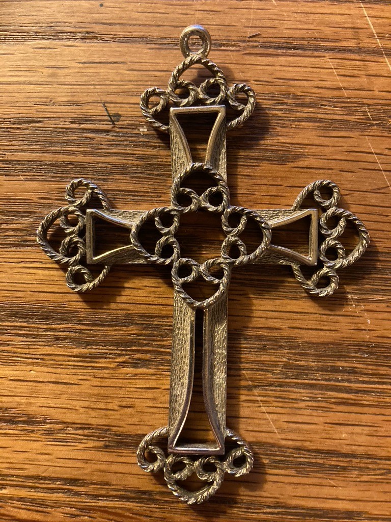 Vintage SARAH COVENTRY Cross Pendant Limited Edition 1973 Victorian Gold Tone