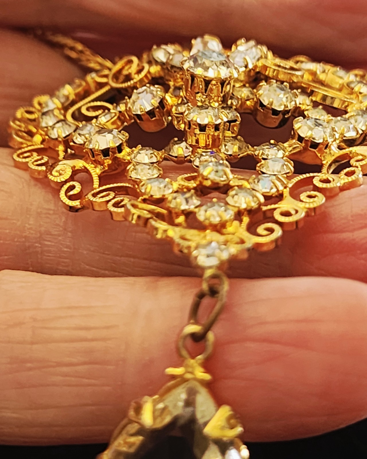 Gold Filigree Rhinestone & Crystal Pendant On Chain Juliana Designer Look