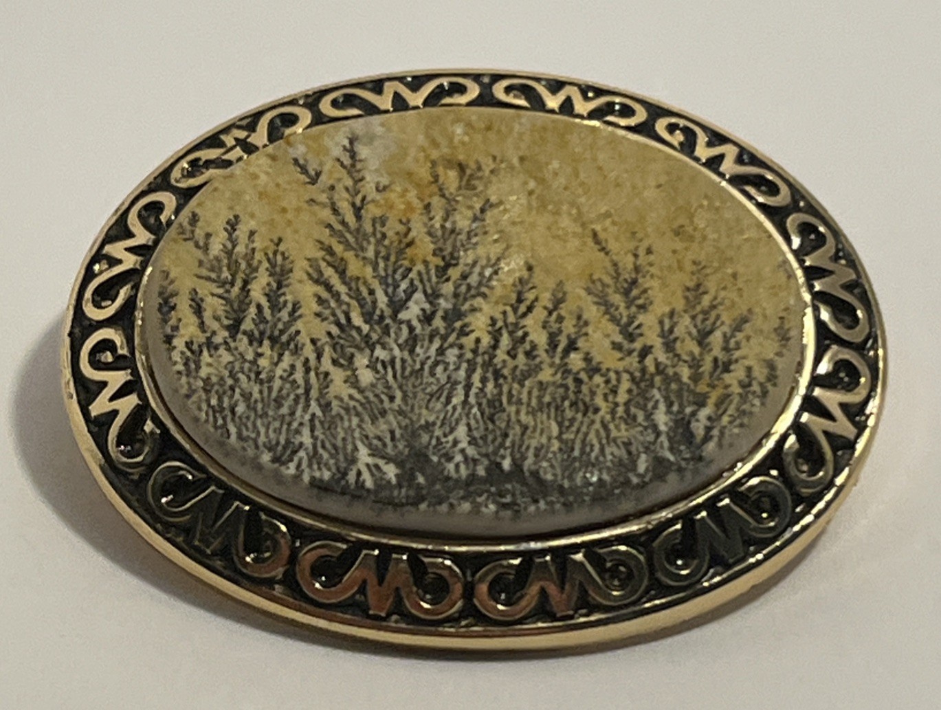 Antique Dendritic Agate Oval Brooch Blue Enamel Scrollwork Frame Very Good