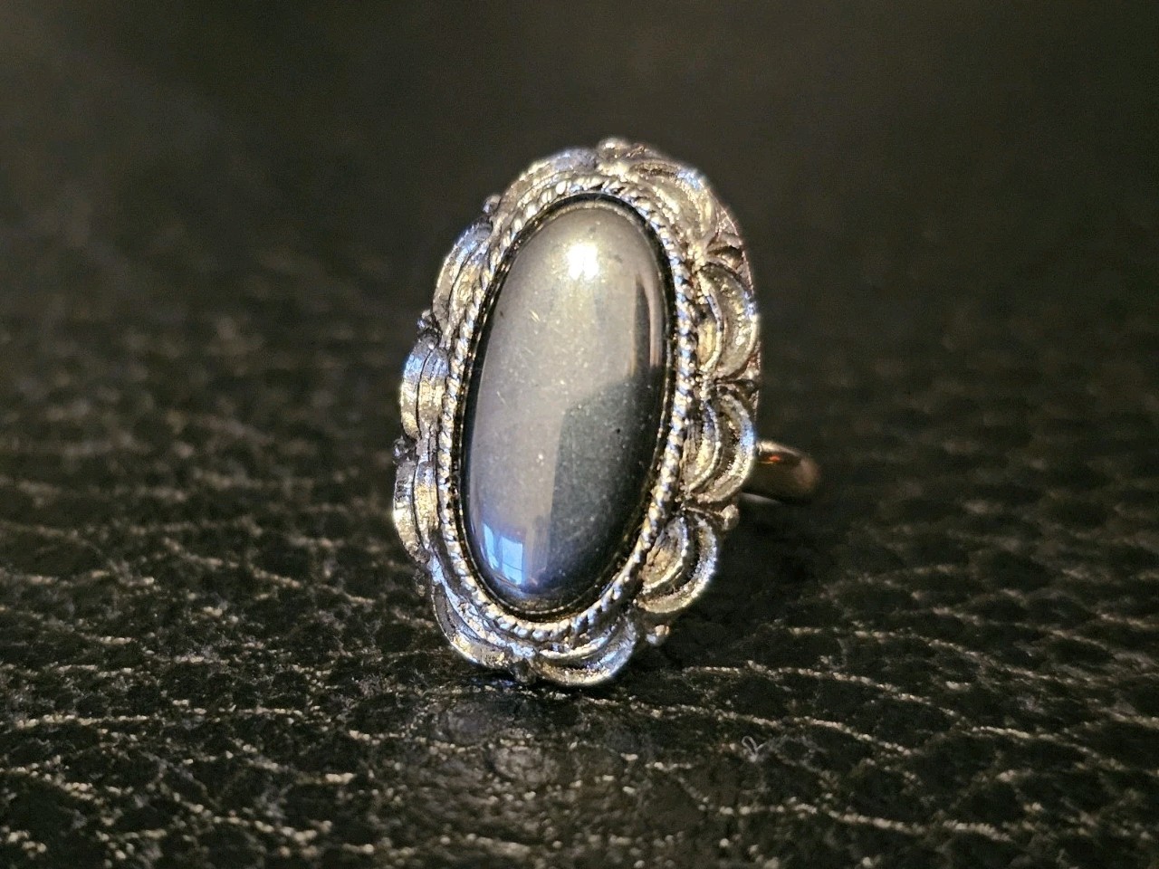 Hematite Cocktail Ring Adjustable Womens Statement Piece Oblong Celebrity Vtg