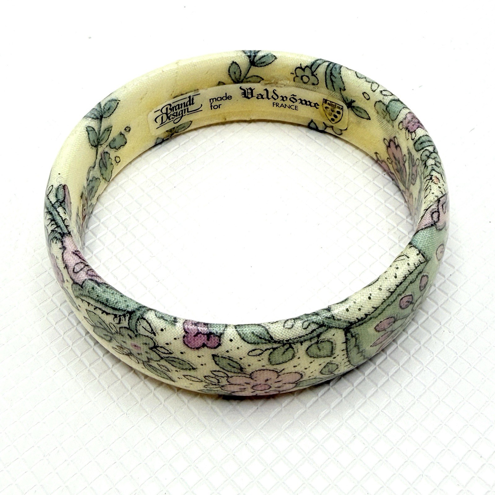 Vintage Brandt Design For Valdrome France Cream Floral Bangle Bracelet
