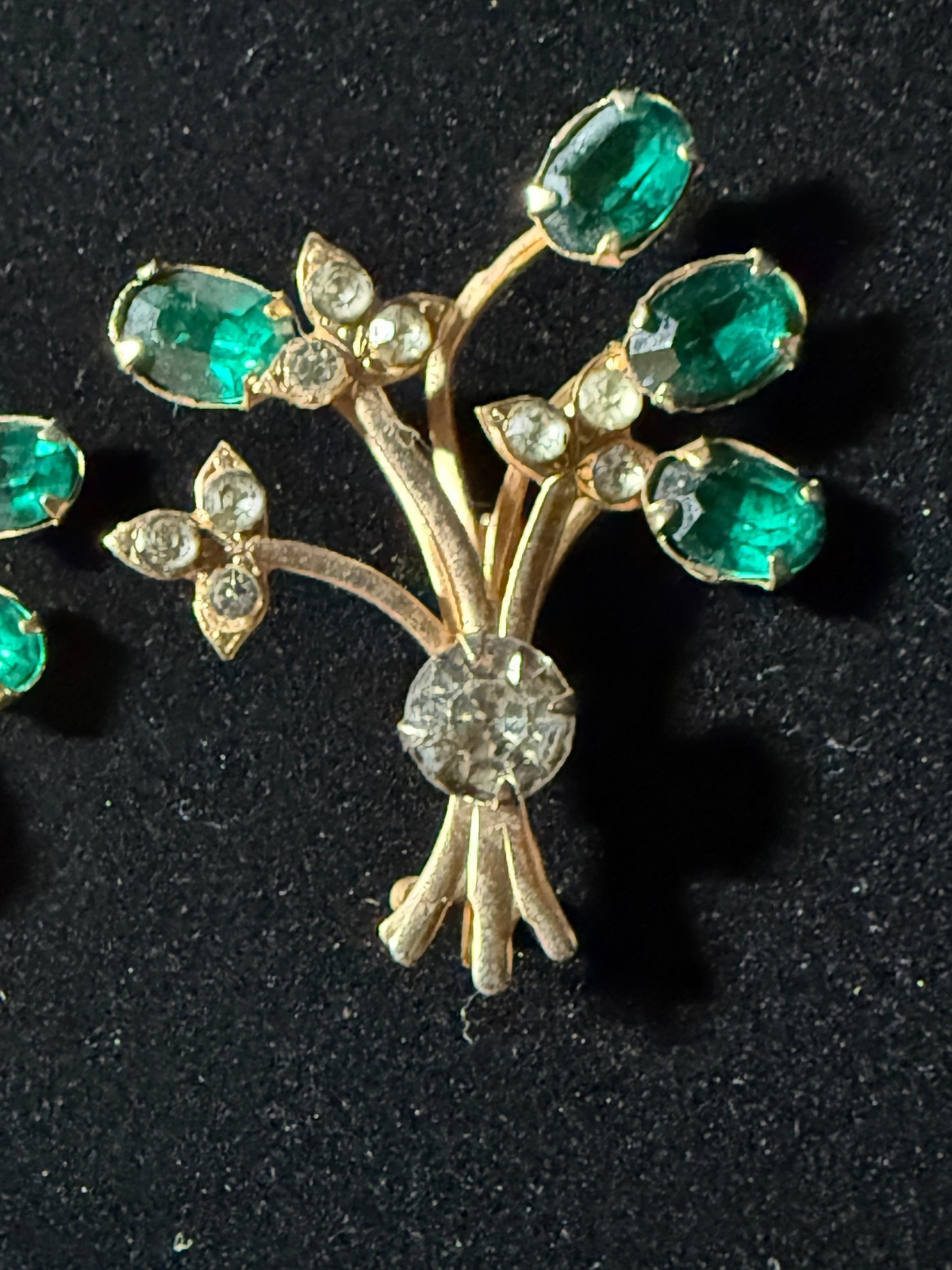 Vintage Pair Scatter Pins Flowers Emerald Green Rhinestones Gold Tone 1940s