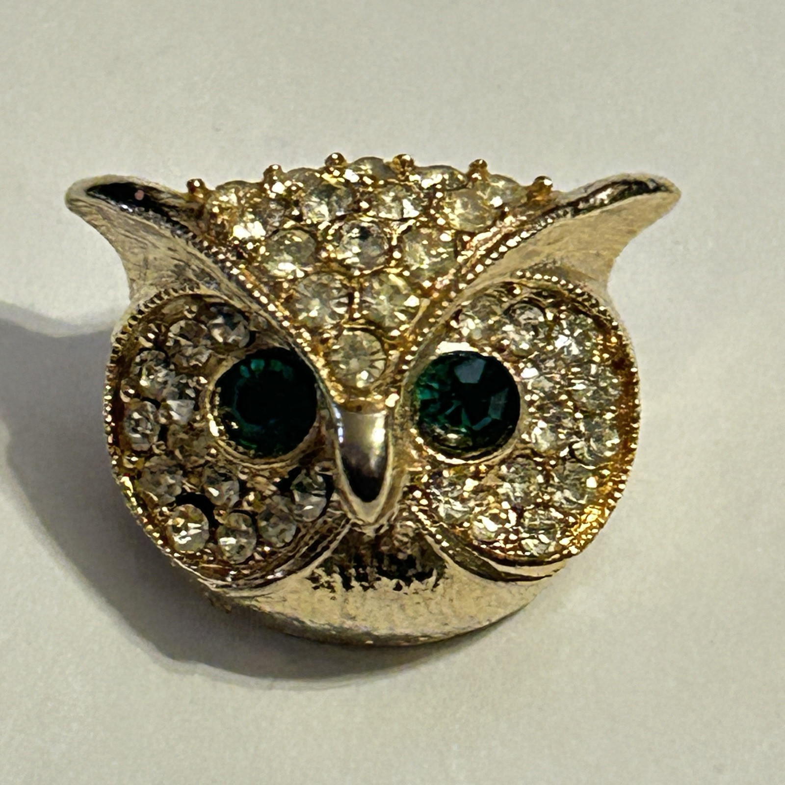 Vintage Rhinestone Gold Tone Owl Brooch Pin Green Eyes