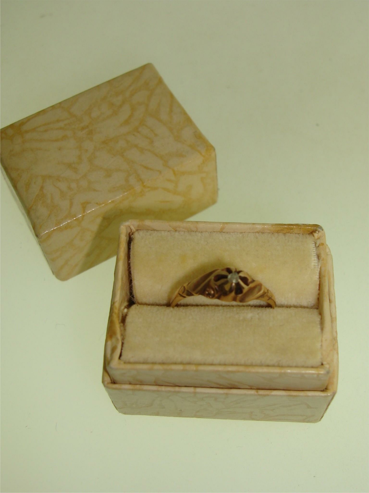 ANTIQUE ART NOUVEAU 10K ROSE GOLD ROSE CUT DIAMOND BABY RING! RARE SETTING…