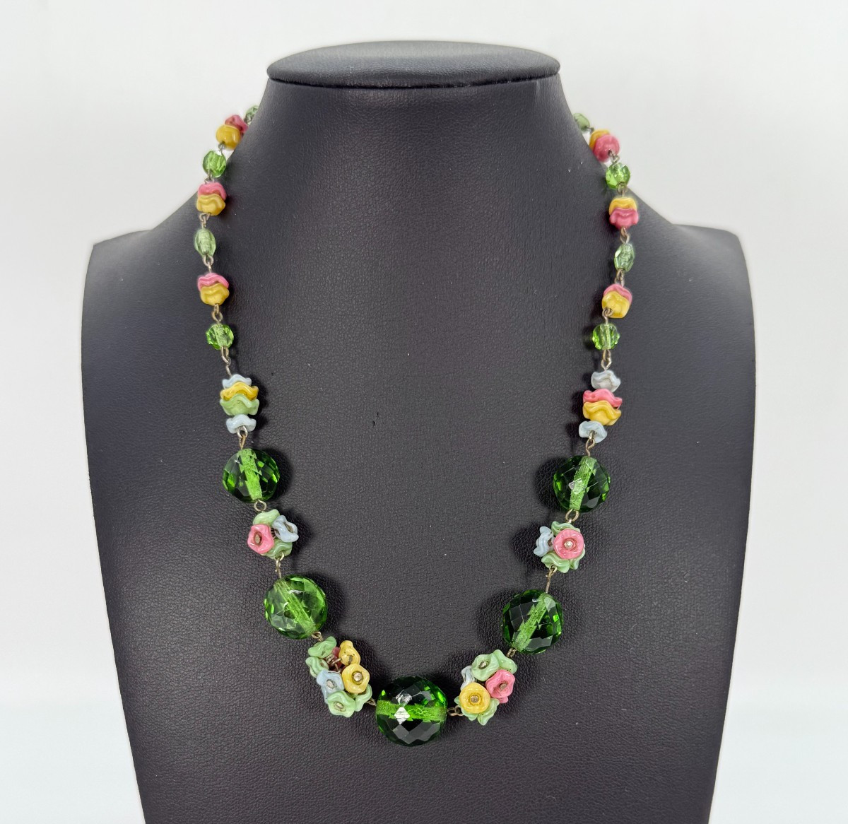 VTG Czech Glass Flower Beaded Necklace Multicolor Gold Tone It Glows Estate Find