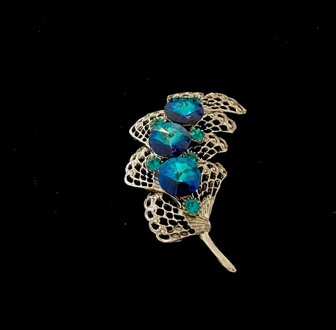 Vintage Rivoli Crystal Peacock Blue Green Silver Tone Feather Leaf Fan Brooch