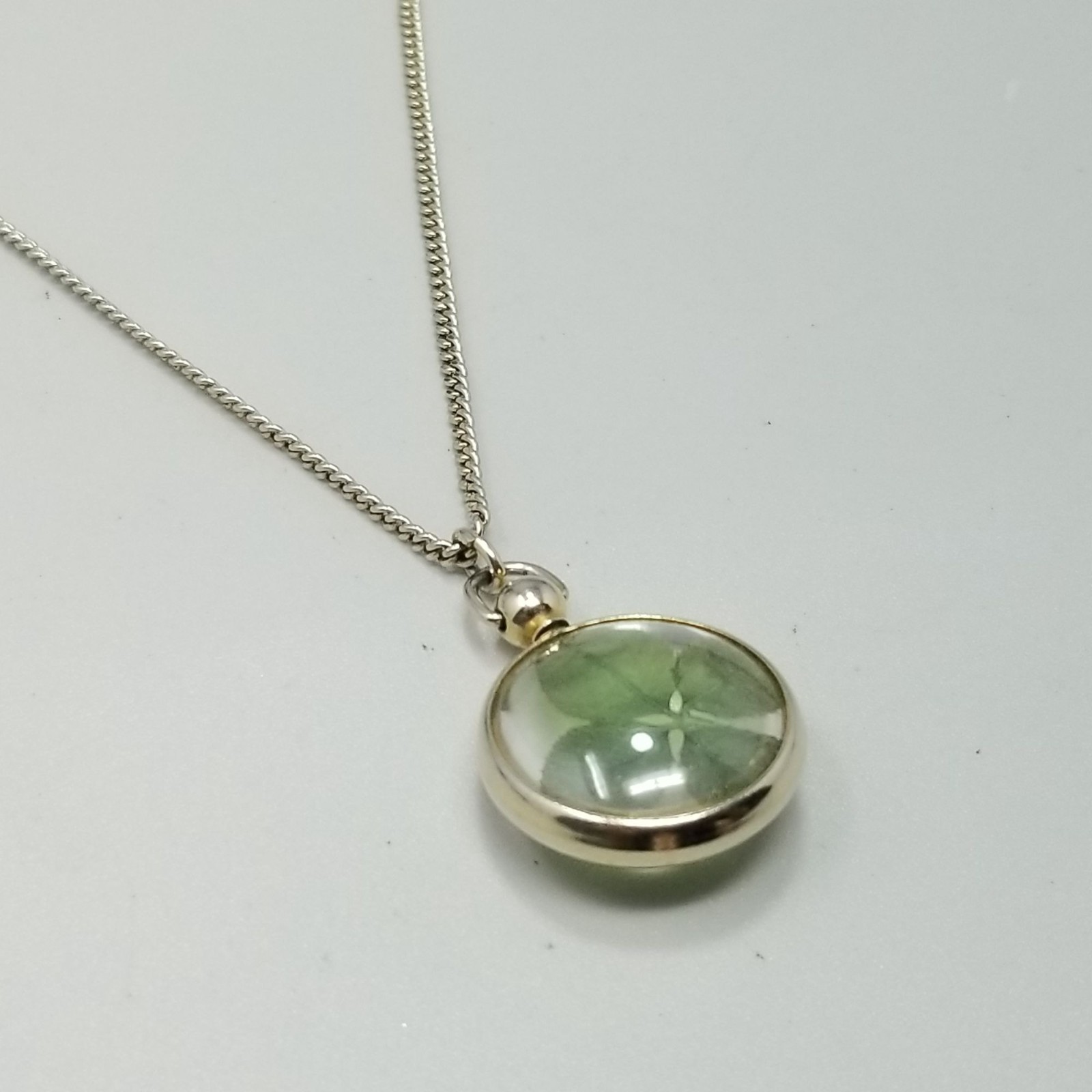 Vintage Four Leaf Clover Bubble Charm Pendant Necklace 18 Inch Chain Good Luck