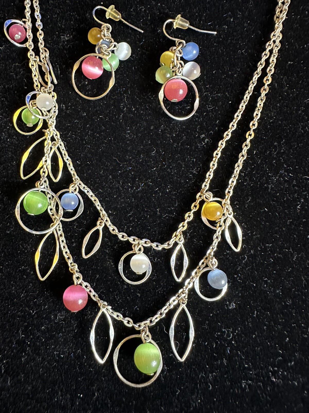 Silver tone Multi Strand color Beads w matching Pierced earring Set PreO Good