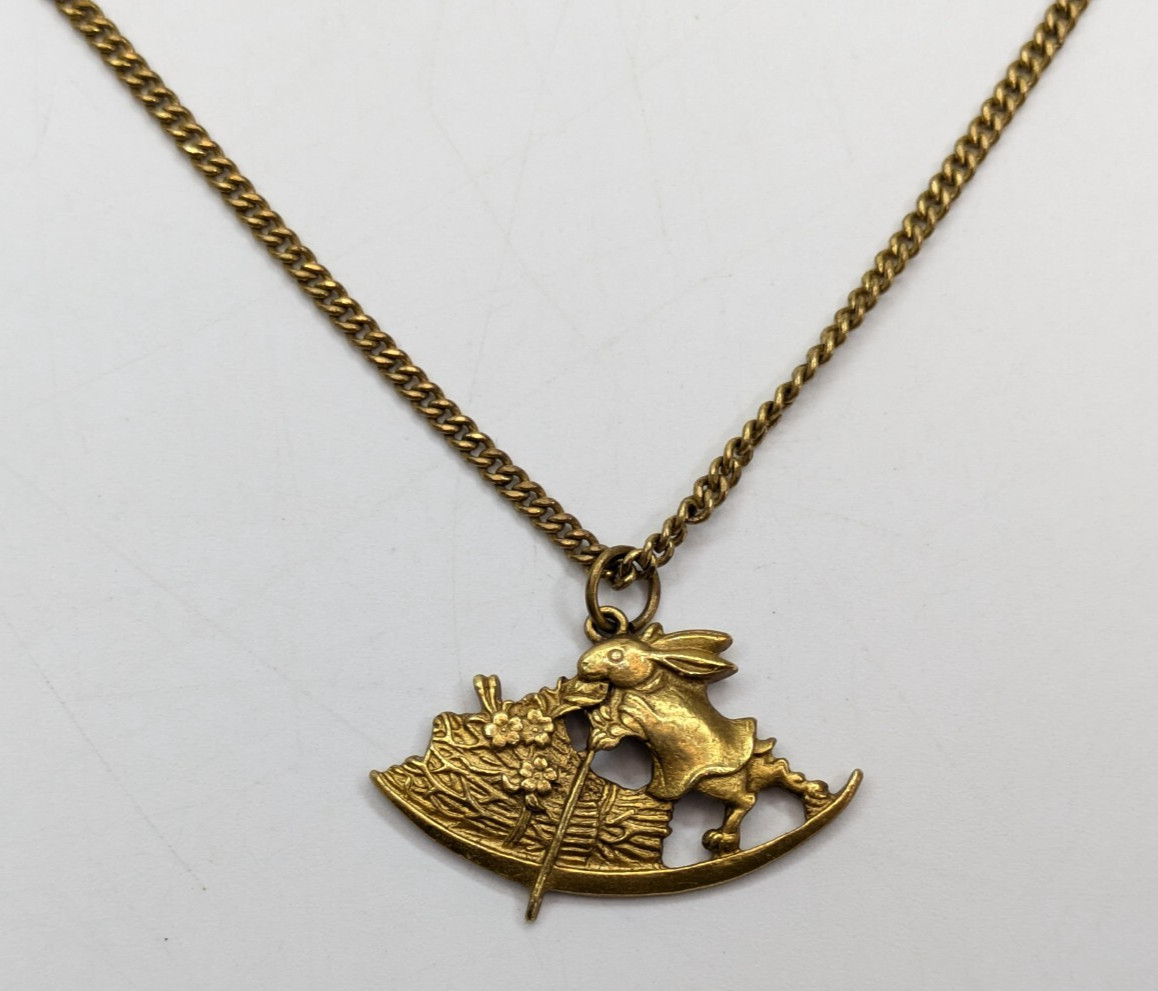Vintage ALVA Museum Replicas Peter Rabbit Bunny Gondolier Pendant Necklace 24″