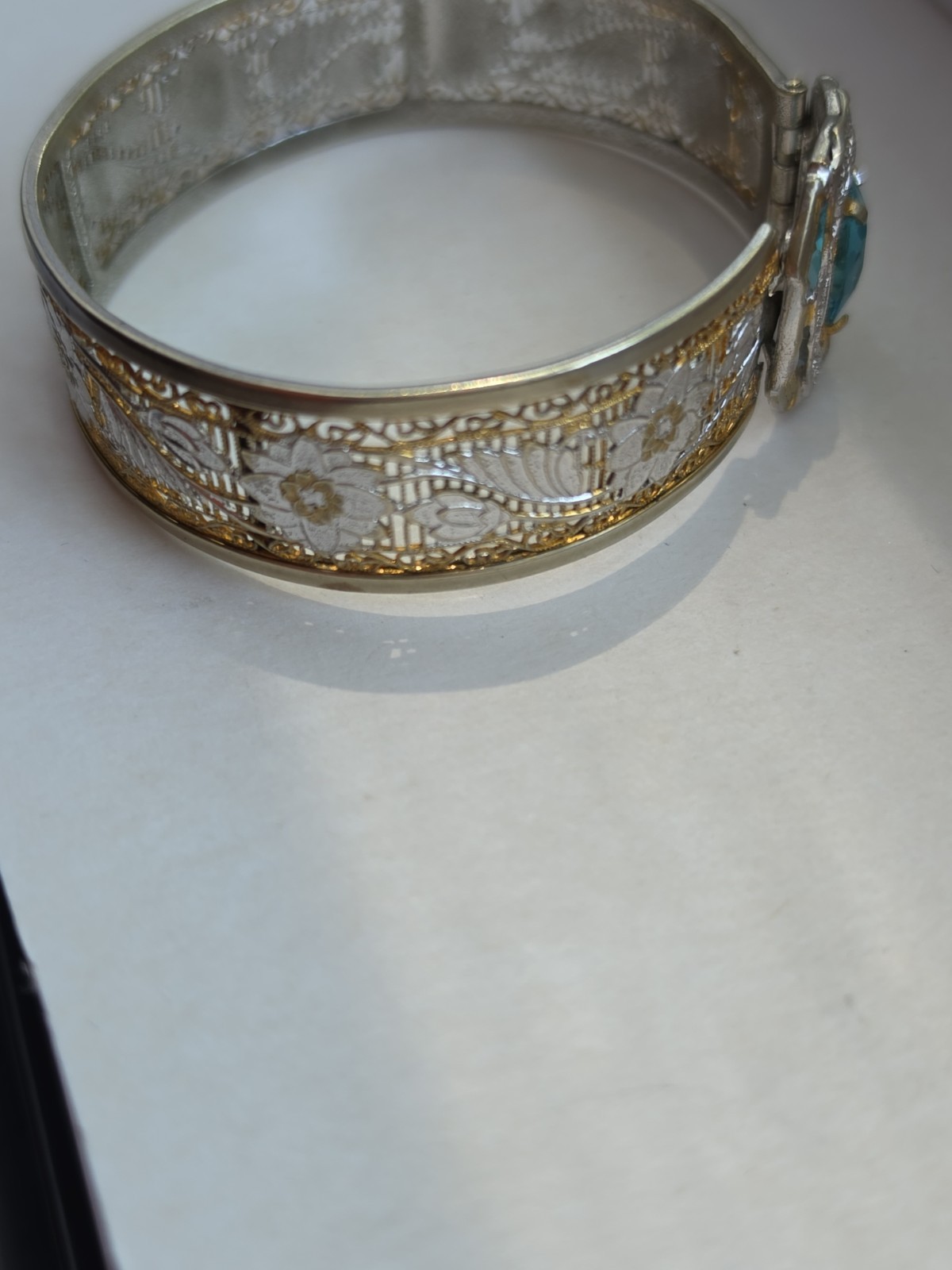 1930s Art Deco Filigree Bracelet Hinged JJ White Mfg Co Pat 1955576 Blue Gem