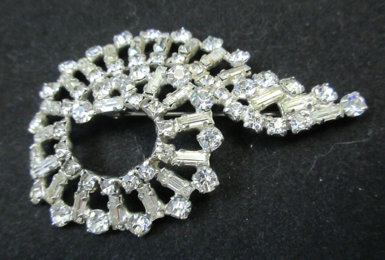 High End Prong Set Clear Rhinestone Brooch w/Baguette Stones Silver Tone Swirly