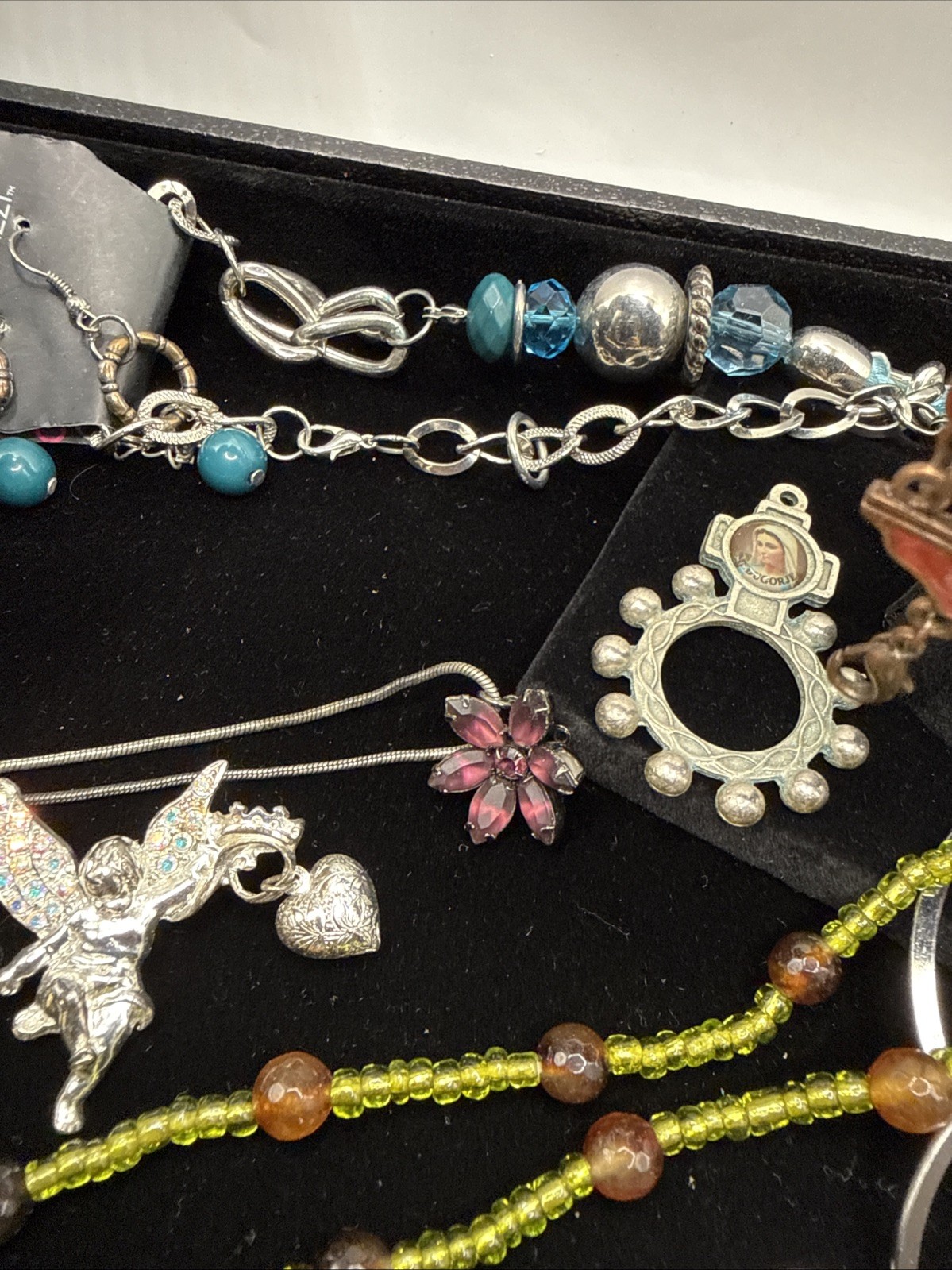 Vintage Lot of 15 Necklaces, Bracelets, Earrings And/or Brooches See Pics