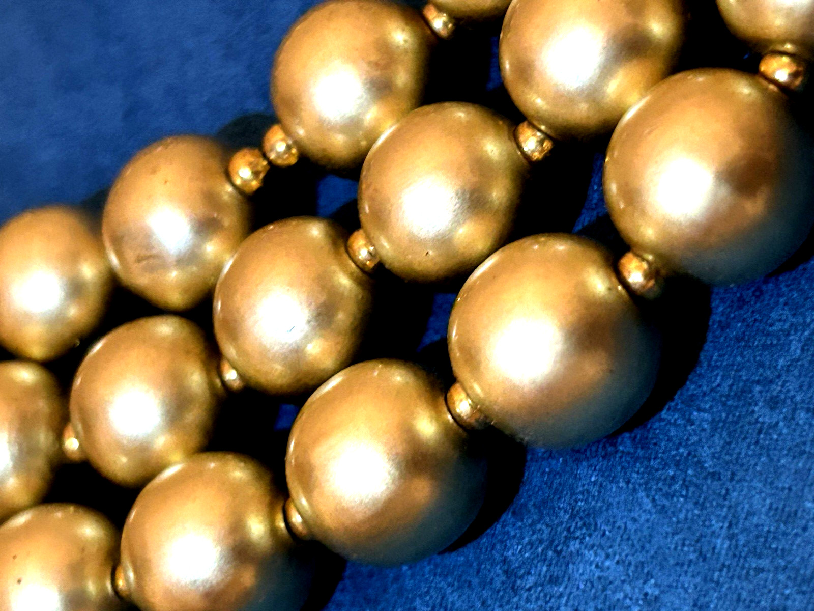VTG Kramer Signed Triple Strand Graduated Faux Pearl Necklace Gold Tone 1950s